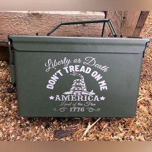 Metal Ammo Can (0.50cal) Don’t thread on me. Laser engraved